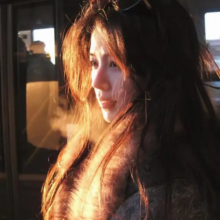 特维和他的七个女儿